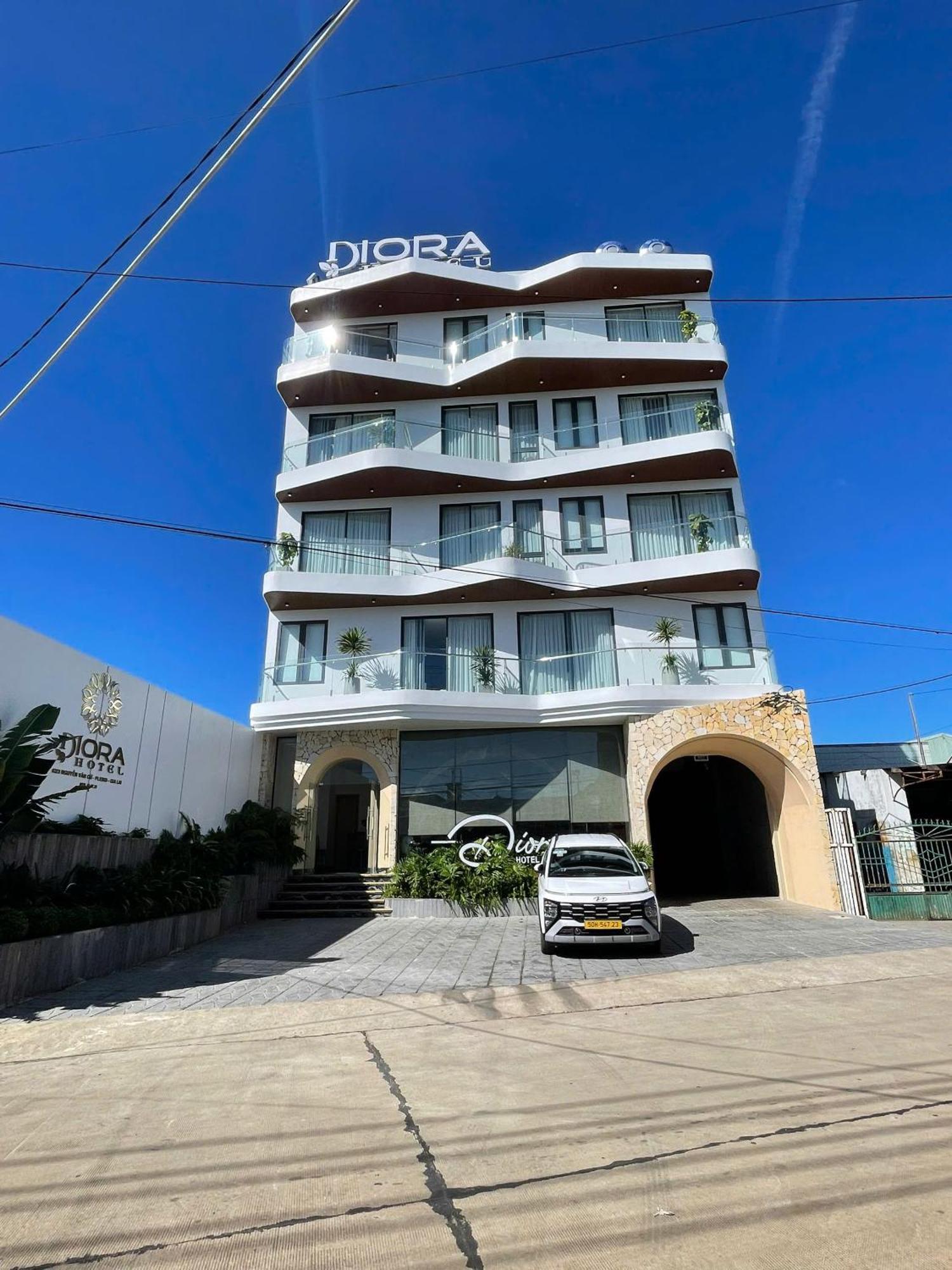 Diora Hotel Pleiku By Hos Ngoại thất bức ảnh