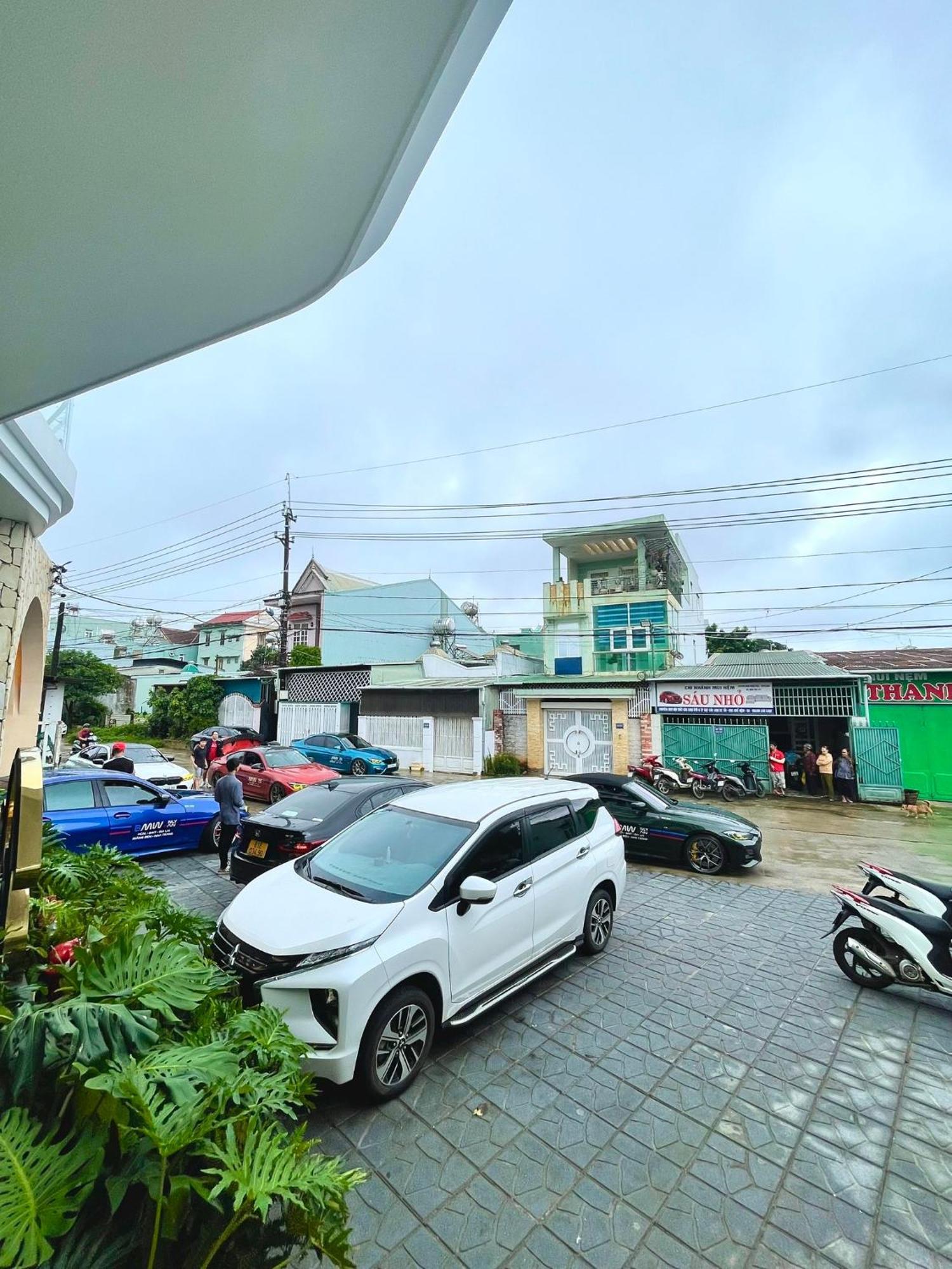 Diora Hotel Pleiku By Hos Ngoại thất bức ảnh